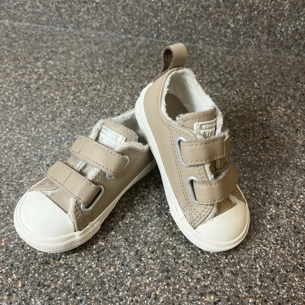 Converse Little Kids Infant Size 6 Brown Leather Faux Fur Lined Sneaker Shoe Low